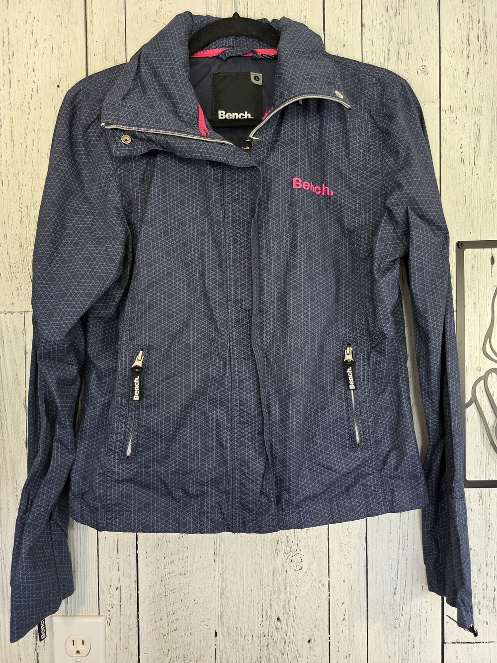 Bench Lightweight Geometric Jacket Hidden Hood Navy Pink Size Large Y2K Fall